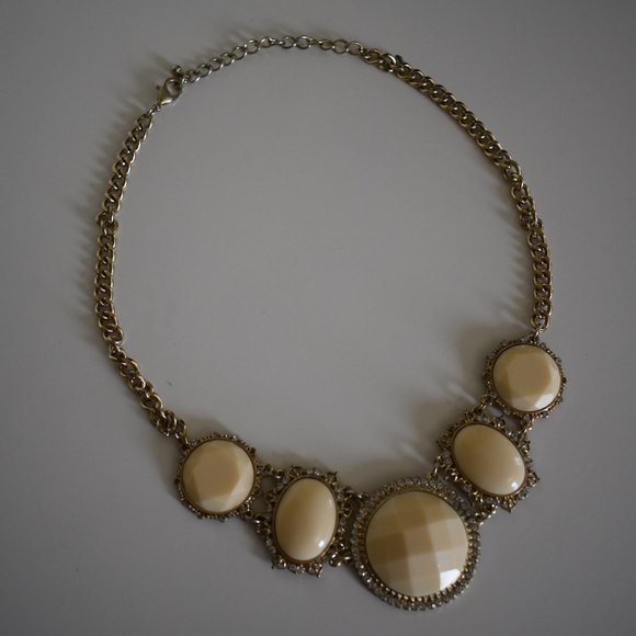 Gold & Off-White Statement Necklace | Excellent Condition - Picture 2 of 6